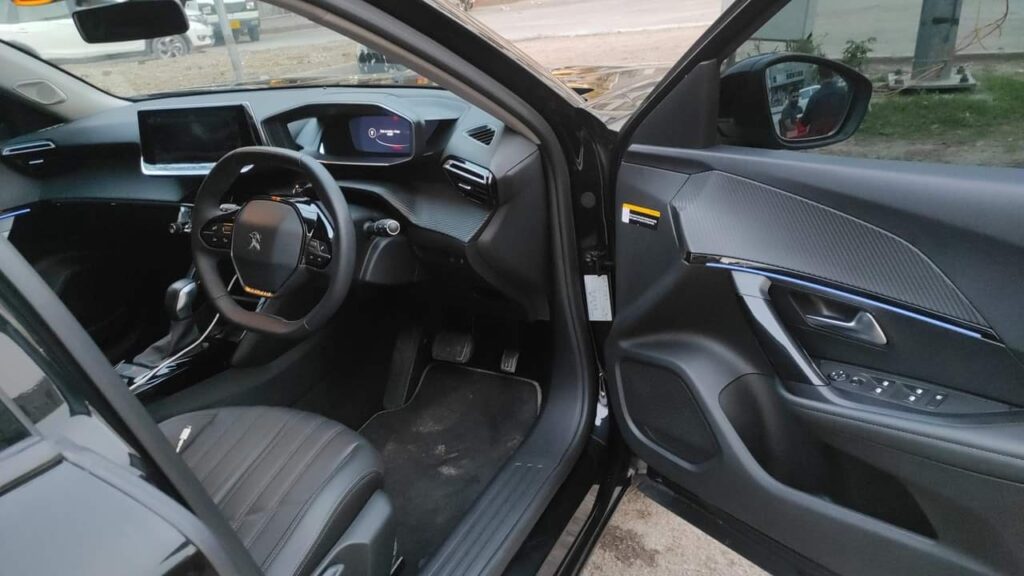 Peugeot 2008 Interior, Steering Wheel & Door Design
